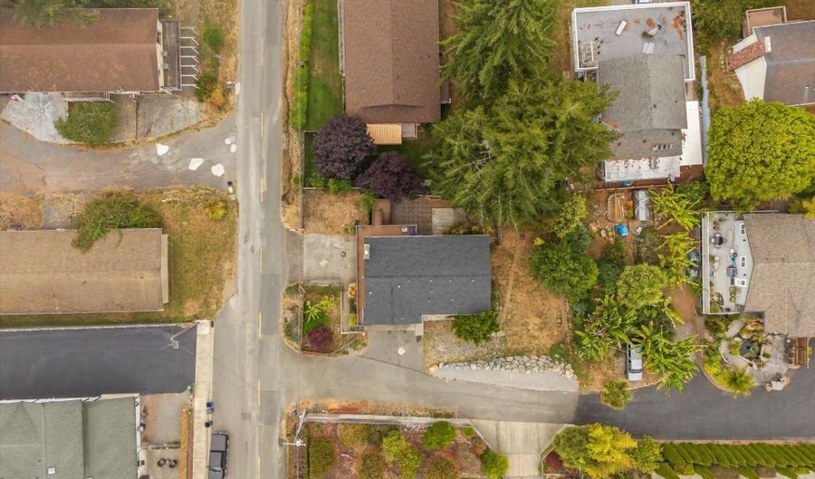 1214 Ransom Ave, Brookings, OR 97415 - 3 Beds, 2 Bath