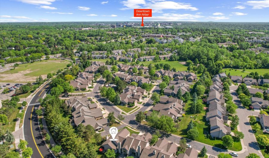 447 Sumark Way, Ann Arbor, MI 48103 - 2 Beds, 3 Bath