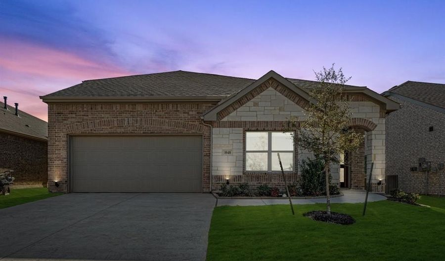 1048 Nighthawk Trl, Alvarado, TX 76009 - 4 Beds, 3 Bath