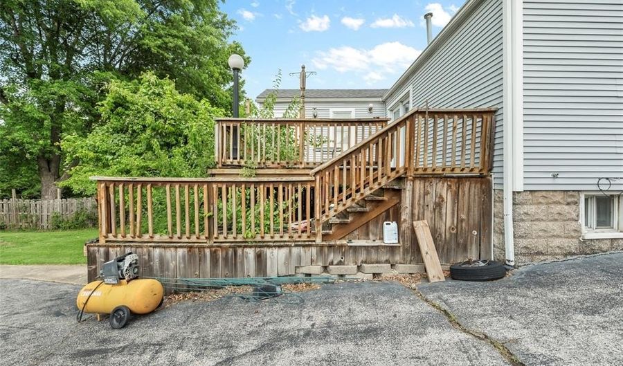 806 Roedale Ave, Alton, IL 62002 - 3 Beds, 1 Bath