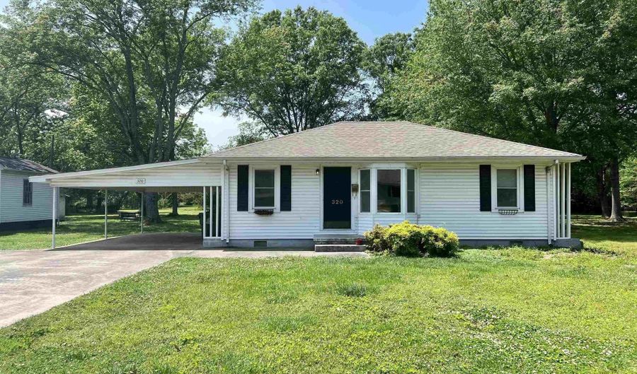 320 Shaw St, Athens, AL 35611 - 3 Beds, 1 Bath