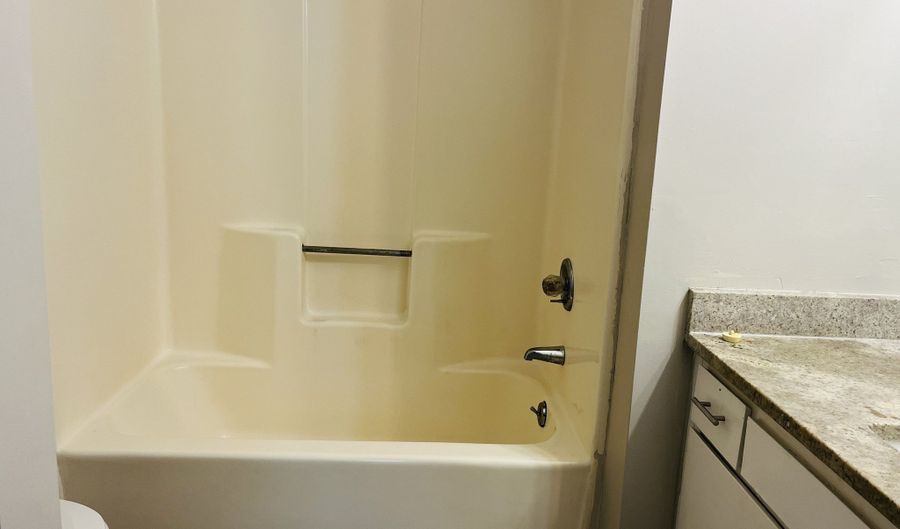 907 Silverwood Dr 907, Atlanta, GA 30349 - 2 Beds, 2 Bath