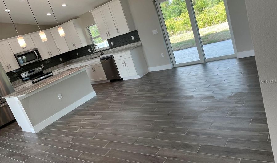 329 OVERBROOK St, Port Charlotte, FL 33954 - 3 Beds, 2 Bath