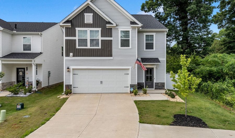 4067 Bromfield Way, Boiling Springs, SC 29316 - 3 Beds, 3 Bath