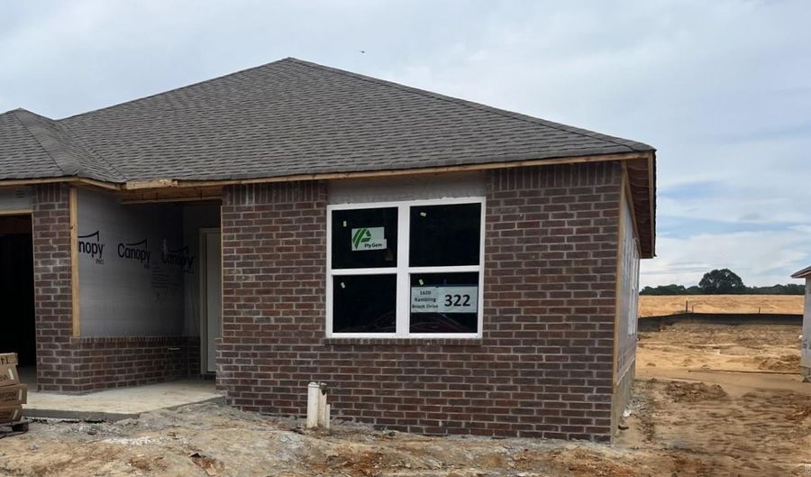 1620 Rambling Brook Dr, Benton, AR 72015 - 3 Beds, 2 Bath
