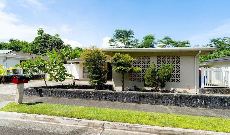 47-477 Ahulimanu Pl, Kaneohe, HI 96744 - 3 Beds, 2 Bath