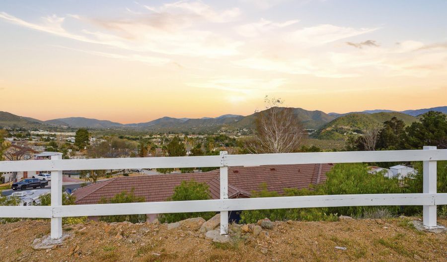 2680 Kashmere Canyon Rd, Acton, CA 93510 - 4 Beds, 3 Bath