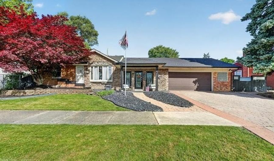 16244 Philomene Blvd, Allen Park, MI 48101 - 3 Beds, 2 Bath