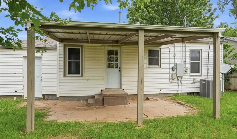 7222 NW 43rd St, Bethany, OK 73008 - 2 Beds, 1 Bath
