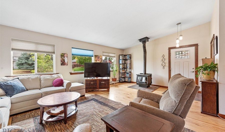283 Valley Grove Dr, Bozeman, MT 59718 - 3 Beds, 2 Bath