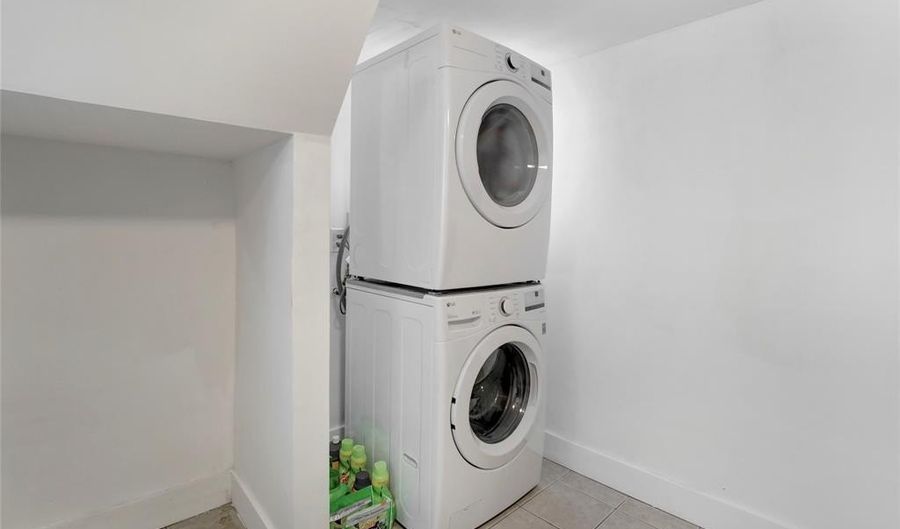 119 Garden Avenue 2, Belleville, NJ 07109 - 1 Beds, 1 Bath