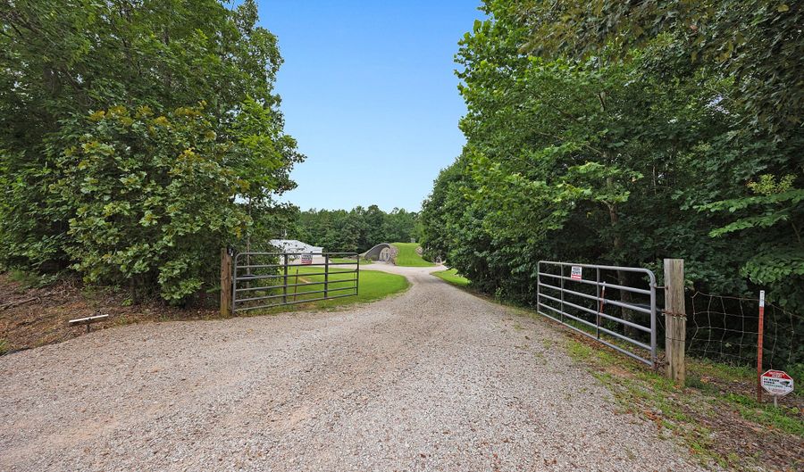 3482 Forty Forks Rd, Bethel Springs, TN 38315 - 3 Beds, 3 Bath