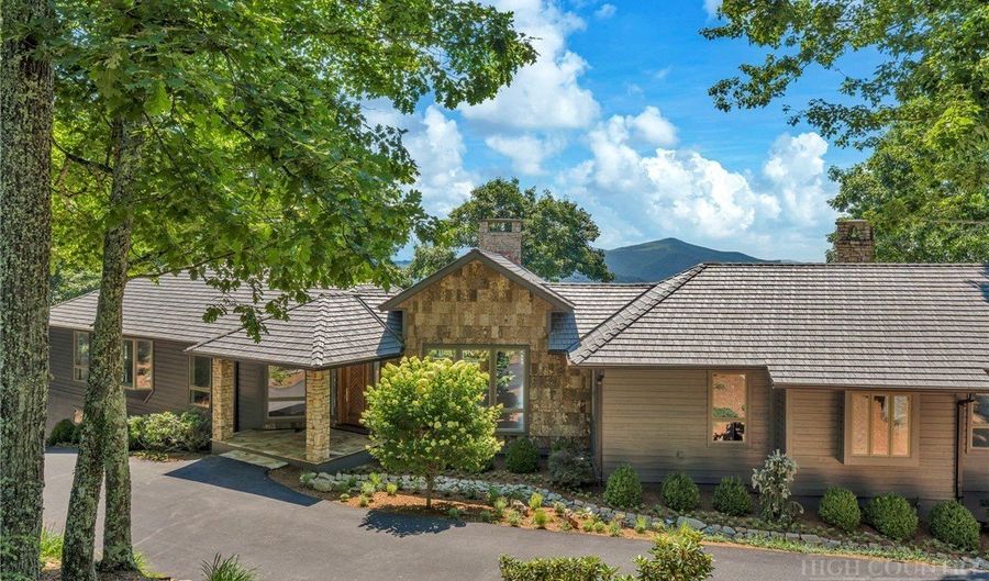 1122 Summit Park Dr, Banner Elk, NC 28604 - 4 Beds, 5 Bath