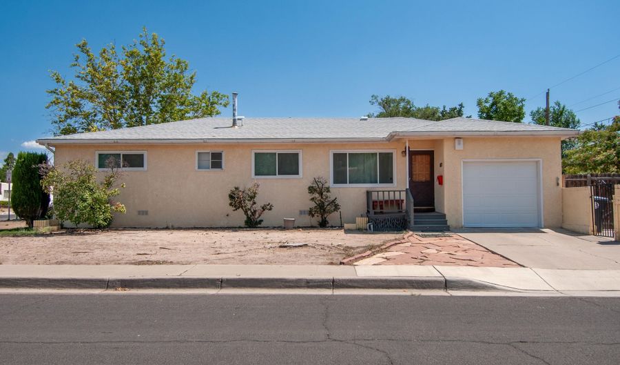821 CARDENAS Dr NE, Albuquerque, NM 87108 - 3 Beds, 2 Bath