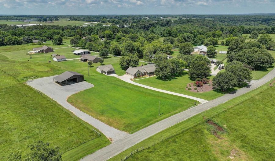 1526 Needmore Rd, Albertville, AL 35950 - 3 Beds, 2 Bath