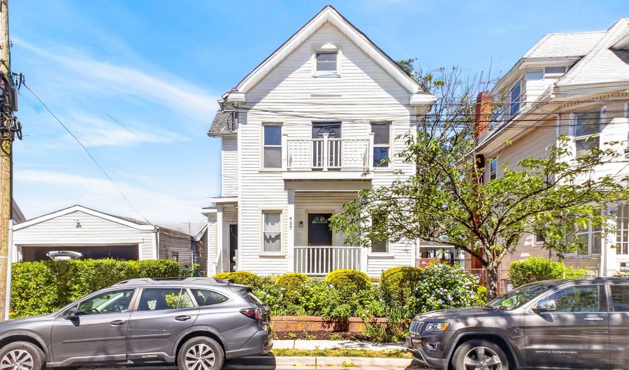 907 Bond St 2, Asbury Park, NJ 07712 - 4 Beds, 1 Bath
