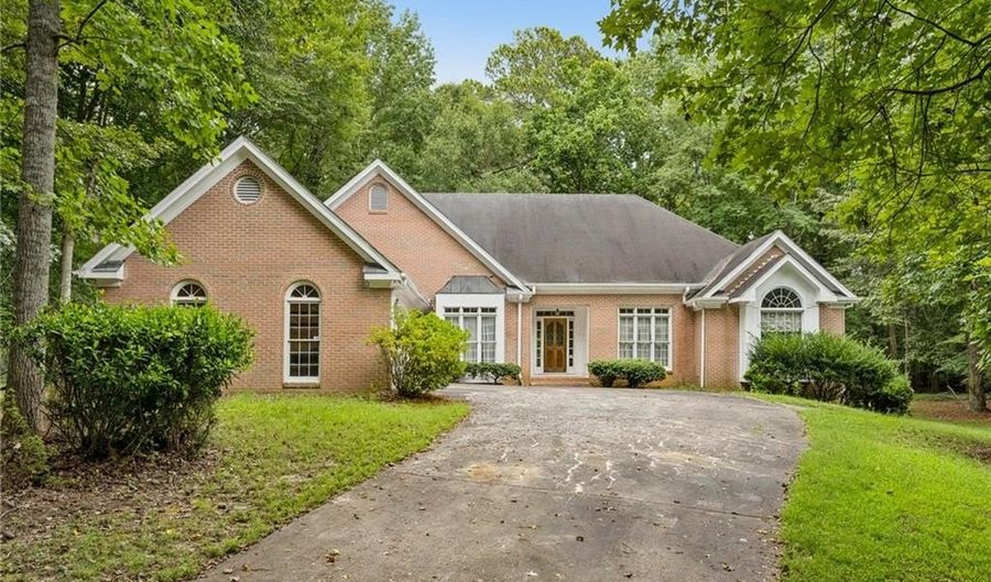 235 Providence Place Way, Alpharetta, GA 30009 - 5 Beds, 5 Bath
