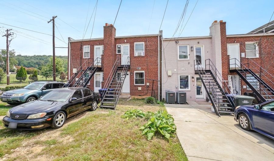 1280 16TH St NE, Washington, DC 20002 - 2 Beds, 2 Bath