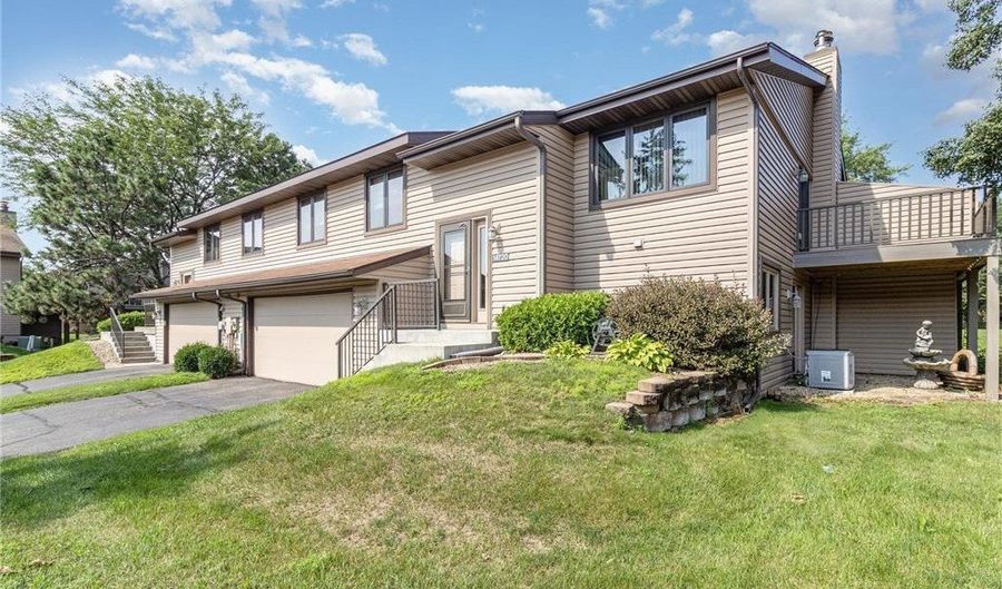 14720 Embry Path, Apple Valley, MN 55124 - 3 Beds, 2 Bath