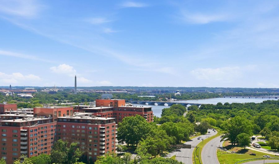 1600 N OAK St 1410, Arlington, VA 22209 - 3 Beds, 3 Bath