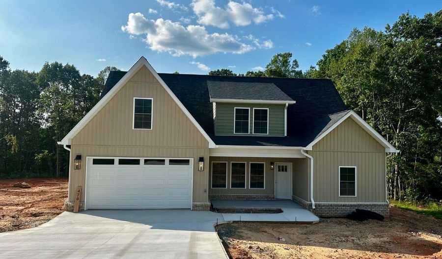 470 Somerset Dr, Appomattox, VA 24522 - 4 Beds, 3 Bath