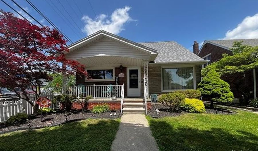 15854 Englewood Ave, Allen Park, MI 48101 - 3 Beds, 1 Bath