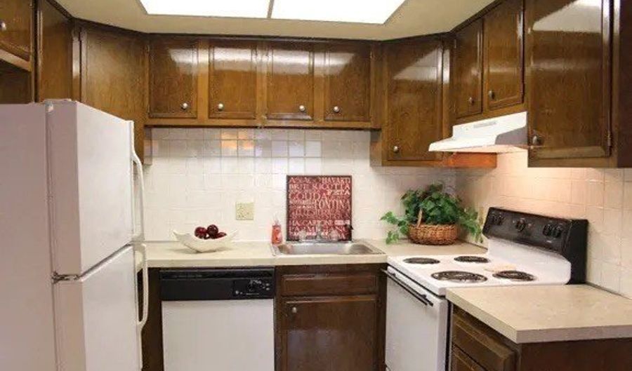 123 Apt # 11 Peppertree Dr, Amherst, NY 14228 - 1 Beds, 1 Bath