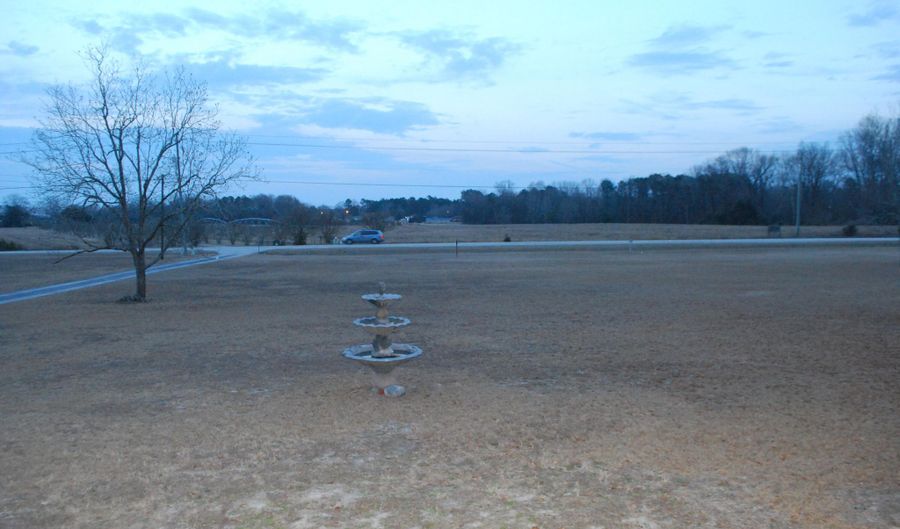 2722 Sumter Hwy, Bishopville, SC 29010 - 3 Beds, 2 Bath