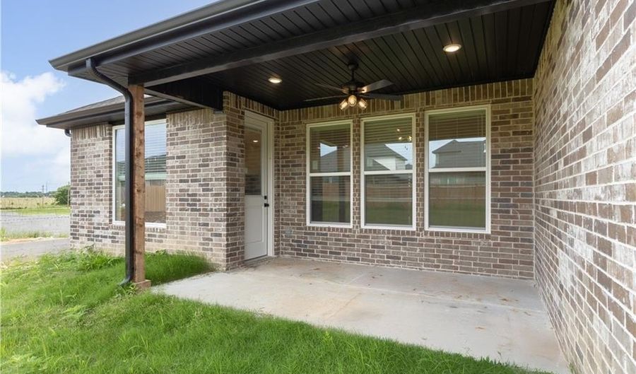 1081 Whistler St, Bentonville, AR 72713 - 4 Beds, 4 Bath