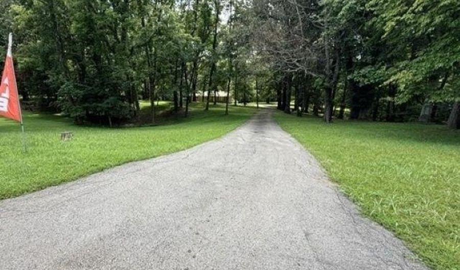 819 Ben T Johns Rd, Alvaton, KY 42122 - 3 Beds, 2 Bath