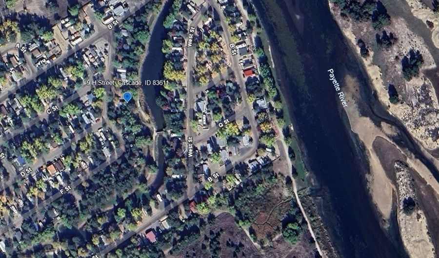9 H St, Cascade, ID 83611 - 1 Beds, 1 Bath