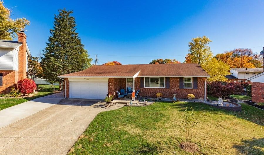 1434 Castleberry Ct, Anderson Twp., OH 45255 - 3 Beds, 2 Bath