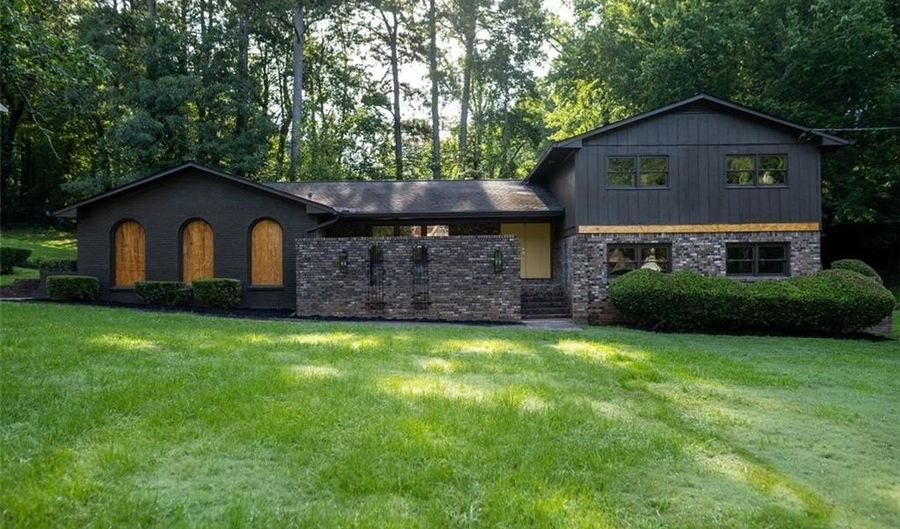 3108 PHEASANT Dr, Decatur, GA 30034 - 5 Beds, 3 Bath