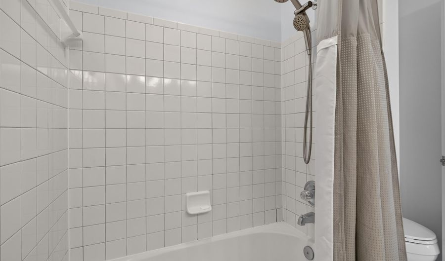 6607 THACKWELL Way 2203, Alexandria, VA 22315 - 2 Beds, 2 Bath