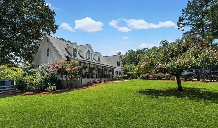 3204 Reavis Mountain Rd, Ball Ground, GA 30107 - 4 Beds, 4 Bath