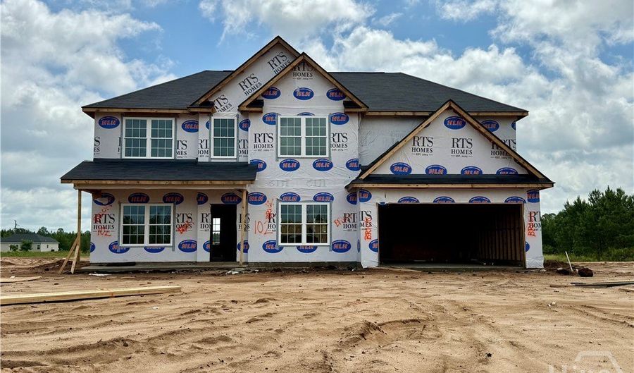 157 Cloverfield Dr SE, Allenhurst, GA 31301 - 5 Beds, 3 Bath