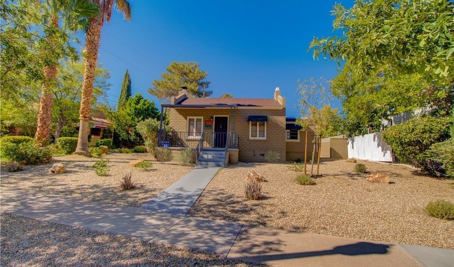 1332 Colorado St, Boulder City, NV 89005 - 2 Beds, 2 Bath