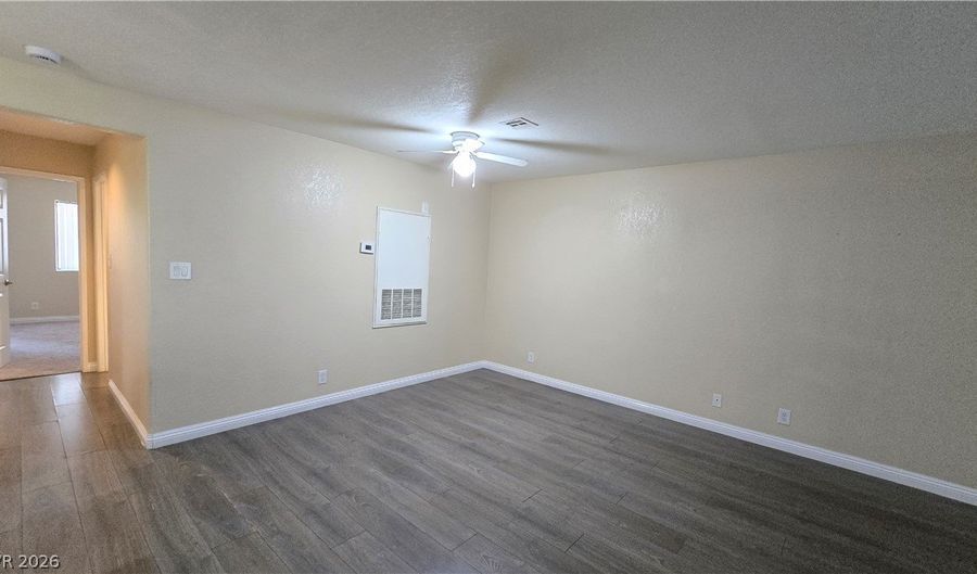 5002 S Rainbow Blvd 103, Las Vegas, NV 89118 - 2 Beds, 1 Bath