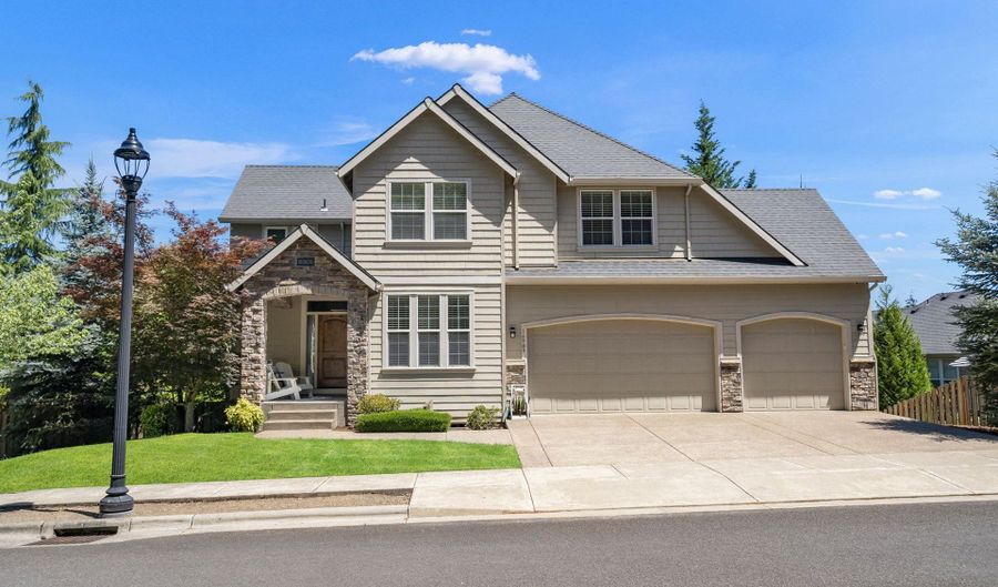 16909 SW MARCILE Ln, Beaverton, OR 97007 - 4 Beds, 4 Bath