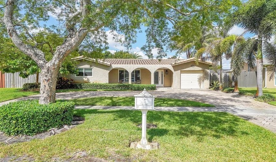 5089 SW 103rd Ave, Cooper City, FL 33328 - 3 Beds, 2 Bath