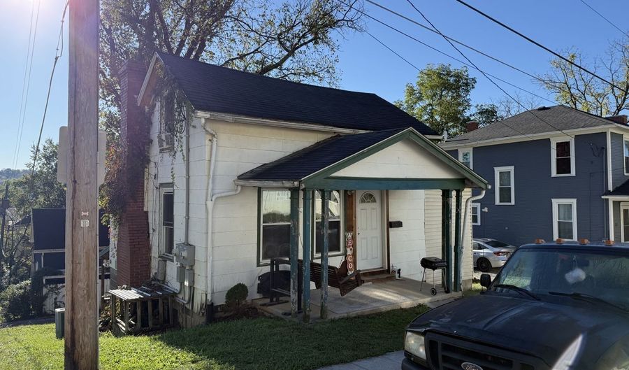 64 Franklin Ave, Athens, OH 45701 - 3 Beds, 0 Bath