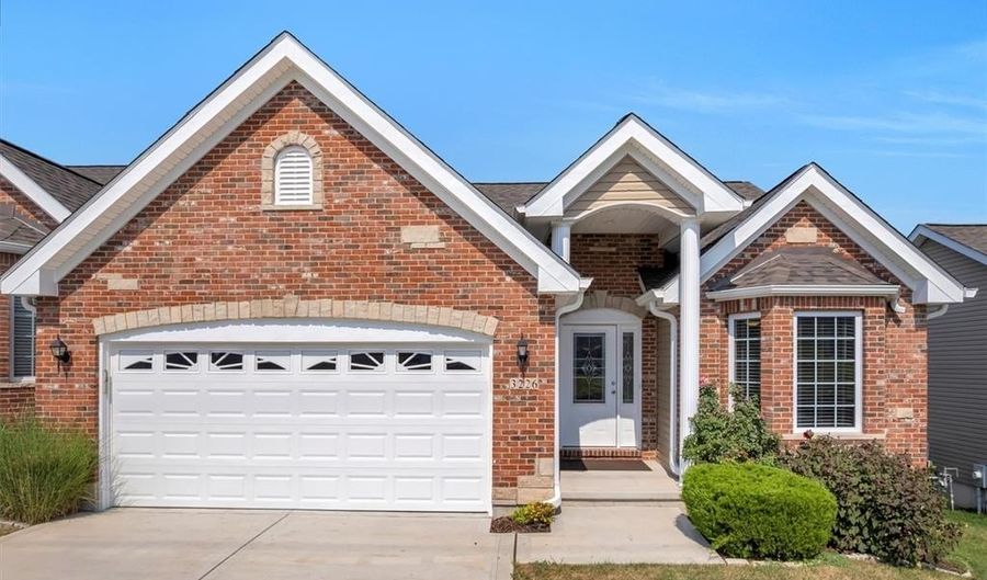 3226 Fairway Cir, Arnold, MO 63010 - 2 Beds, 2 Bath