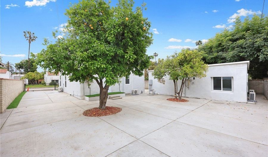 2461 Saint Pierre Ave, Altadena, CA 91001 - 4 Beds, 2 Bath