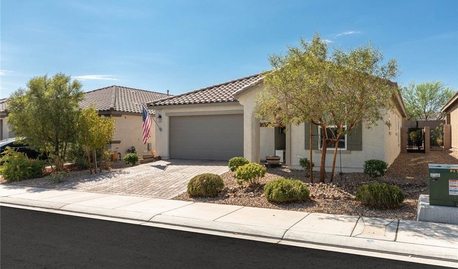 9693 W Meranto Ave, Las Vegas, NV 89178 - 3 Beds, 2 Bath