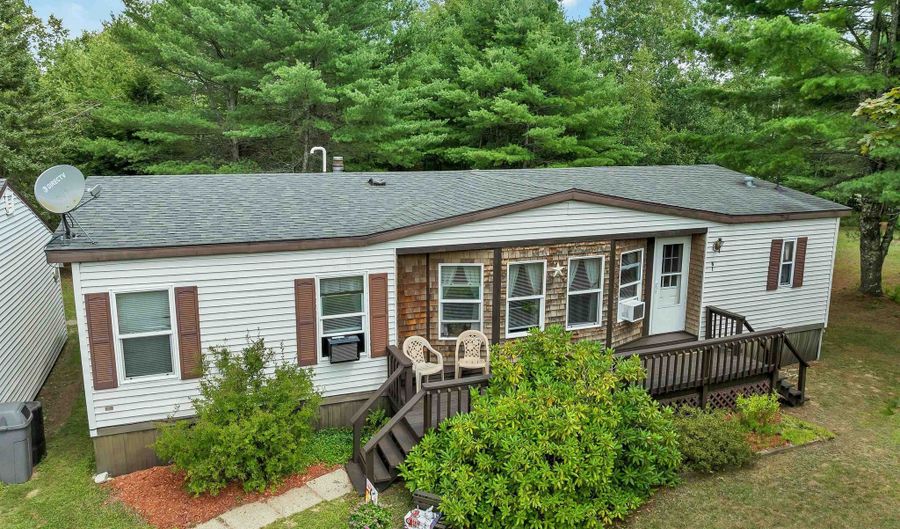61 Eagles Way, Alton, NH 03809 - 2 Beds, 2 Bath