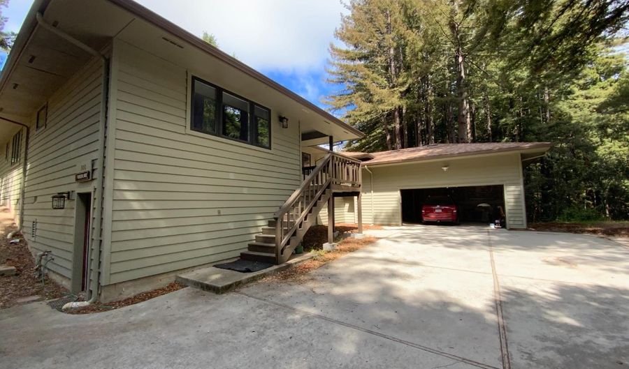 300 Winona Way, Aptos, CA 95003 - 4 Beds, 3 Bath