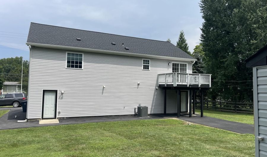 7008 HIGH BRIDGE Rd, Bowie, MD 20720 - 3 Beds, 3 Bath