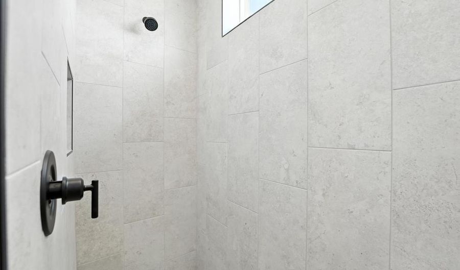 1491 N 163rd St, Basehor, KS 66007 - 3 Beds, 2 Bath