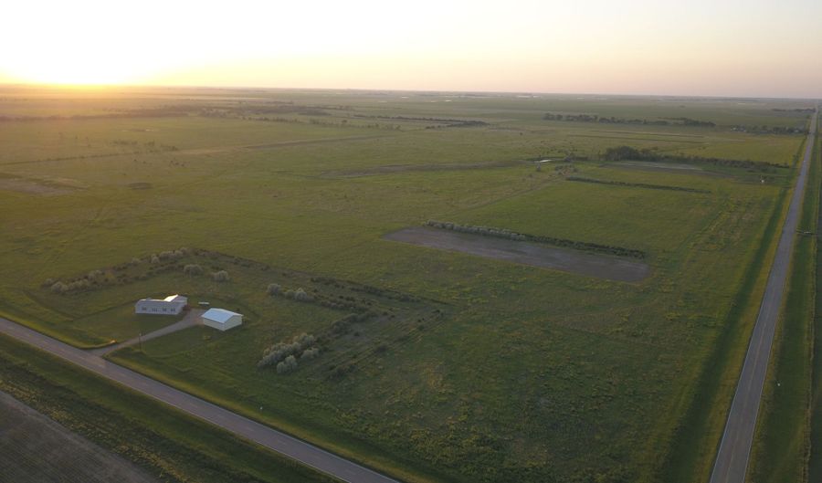39494 165th St, Ashton, SD 57424 - 4 Beds, 2 Bath