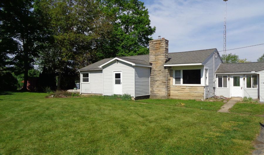 9180 Arkansaw Rd, Allen, MI 49227 - 3 Beds, 3 Bath